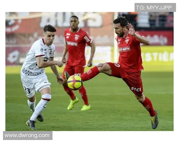 前进之鹰与罗达JC足球实力对比分析谁将赢得胜利