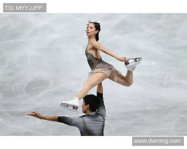 我国花样滑冰组合因玩偶争议引发世界滑联查询